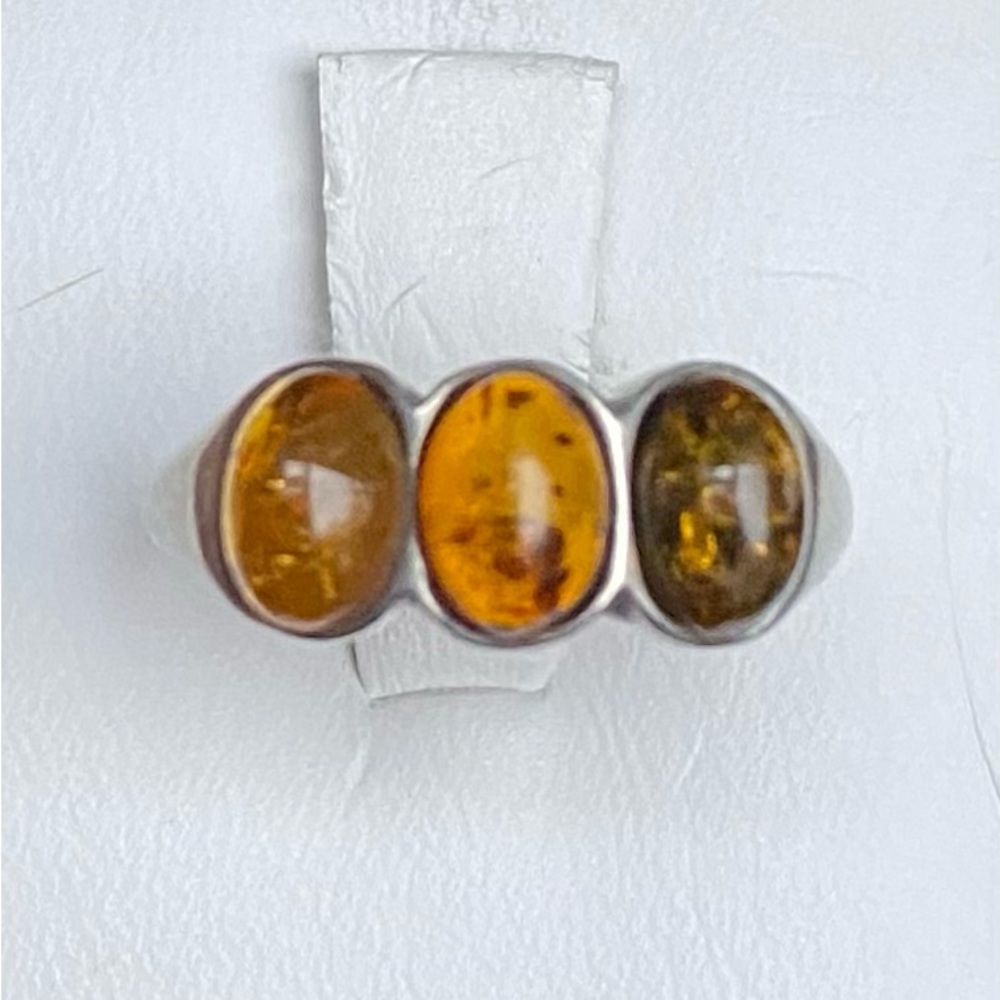 STERLING SILVER AMBER RING